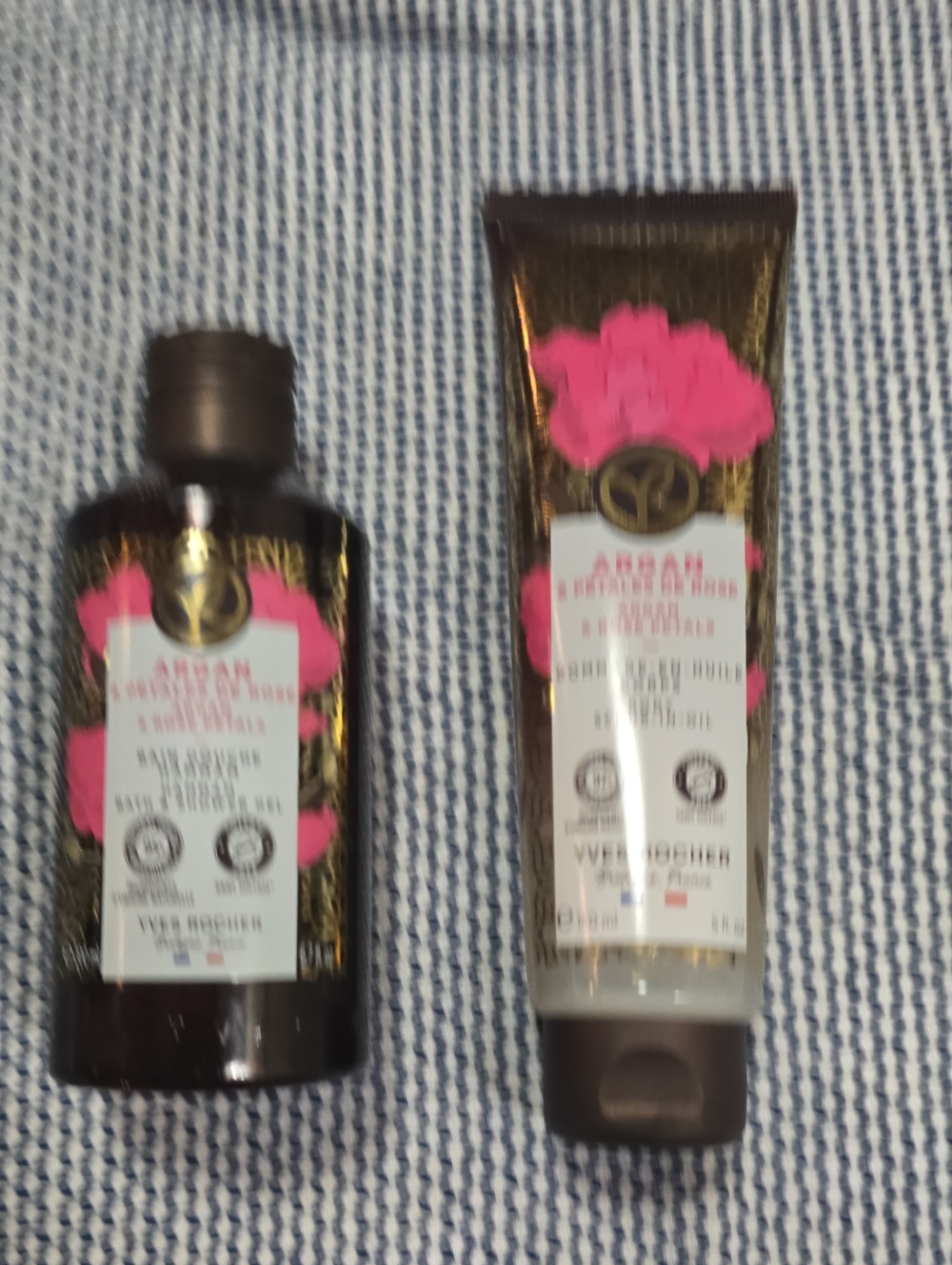 Yves Rocher Argan & Rose Petals Body Wash and Scrub Duo